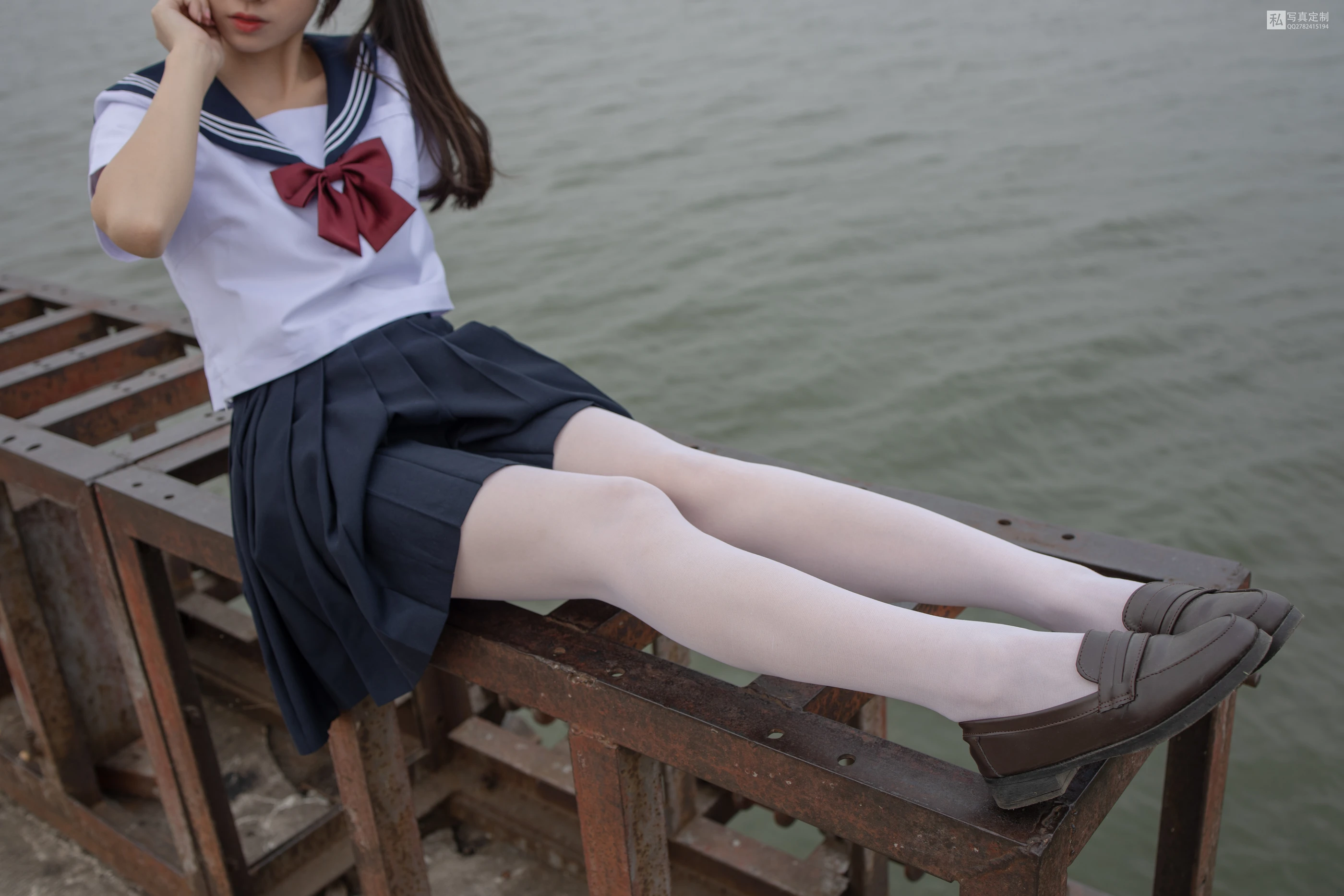 森萝财团 JKFUN-028 抑郁湖边与绝望天台 15D白丝 默陌 [58P 2V]插图